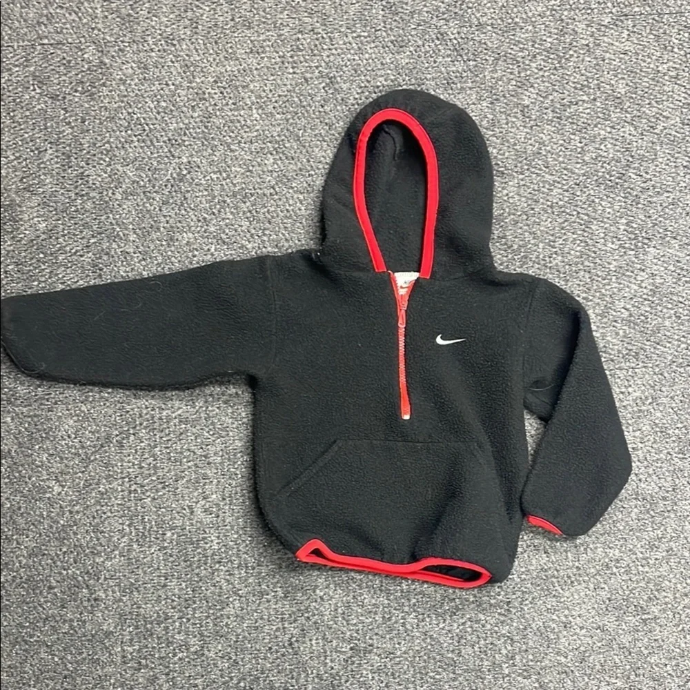 Nike Kids Black Fleece Pull over Hoodie Boys Girls Size Medium - Picture 1 of 4